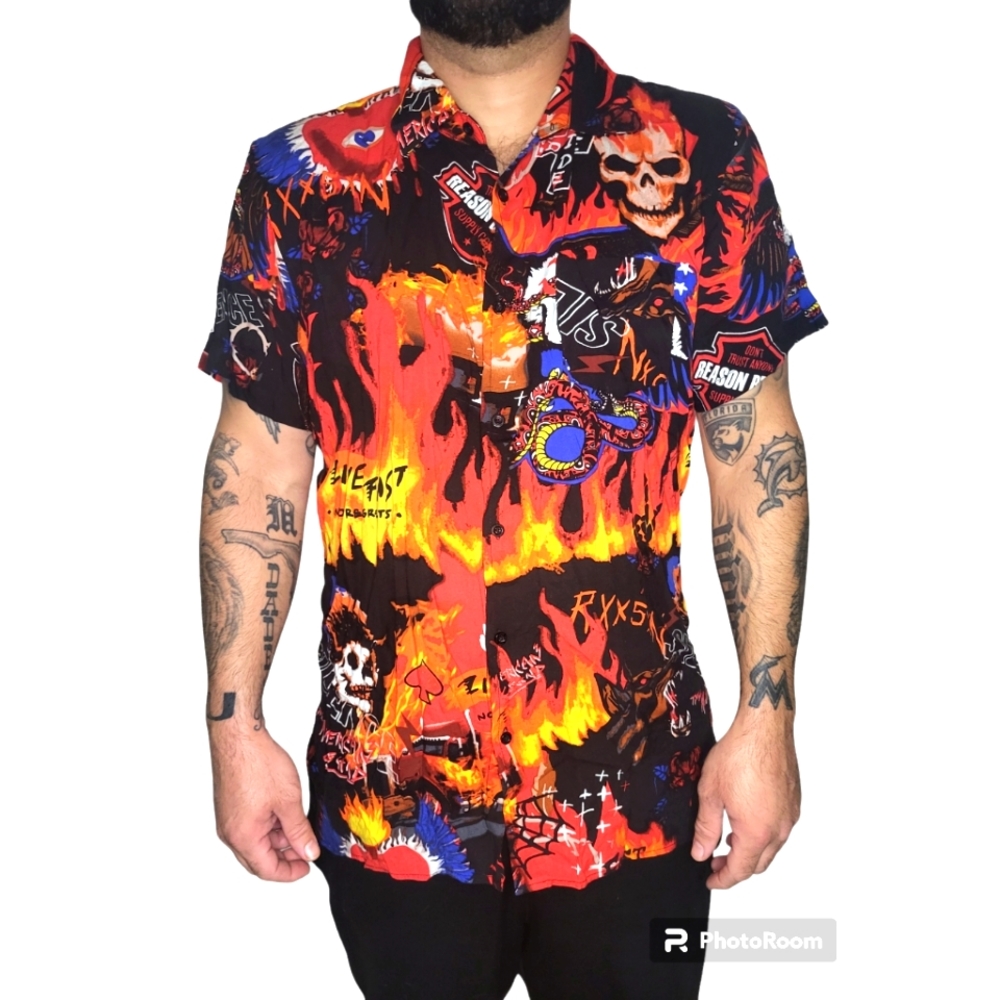 Flames Skull Graffiti Button Up shirt
